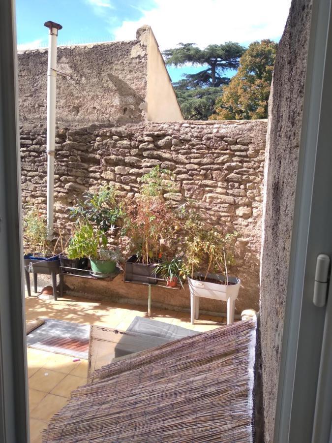 Pillement 1-T2-balcon avec garage privé optionnel-Centre historique et plages à 21km ! Pézenas Exterior foto